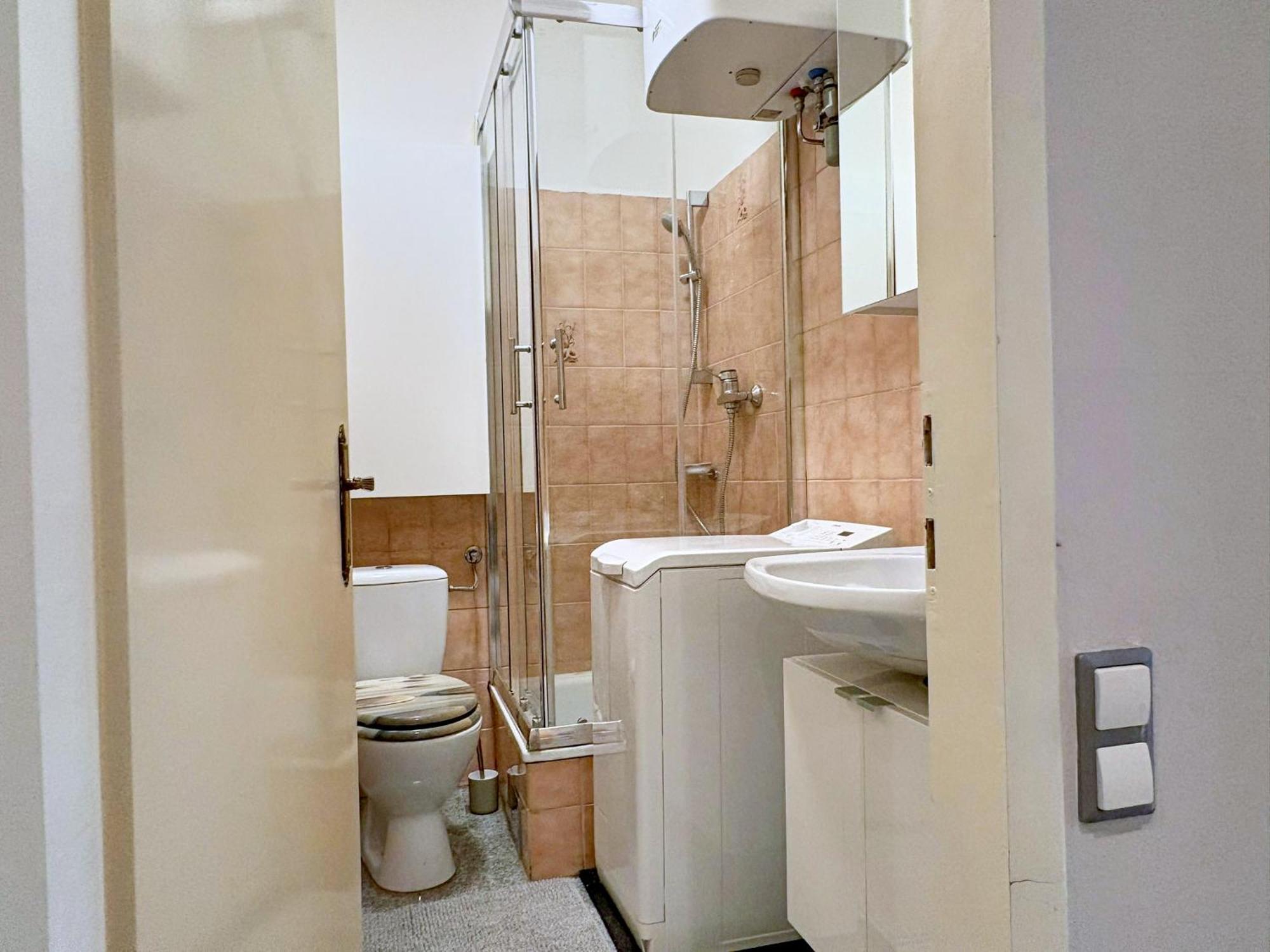 Ferienwohnung Spacious And Near Metro I Close To Parks I Akh Wien Exterior foto